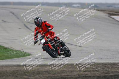 media/Nov-29-2025-TrackDaz (Sat) [[10ae2d9bce]]/B Group/Session 3 (Outside Grapevine)/